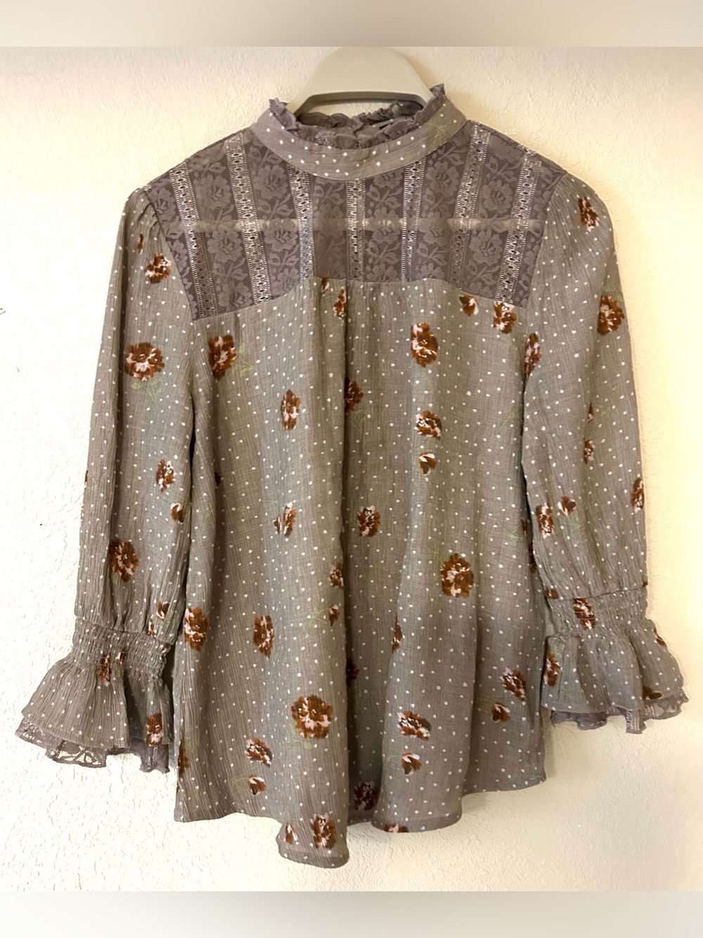 mine Blouse